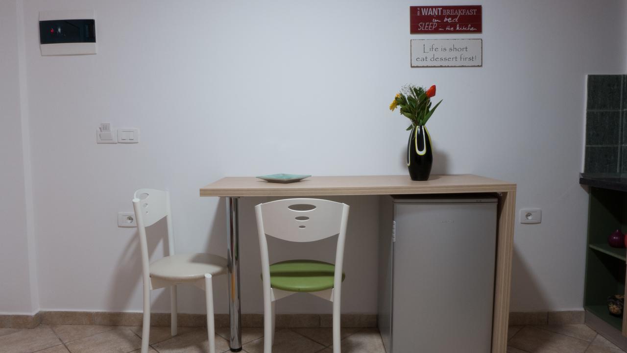Andi Apartments Tirana Exterior photo